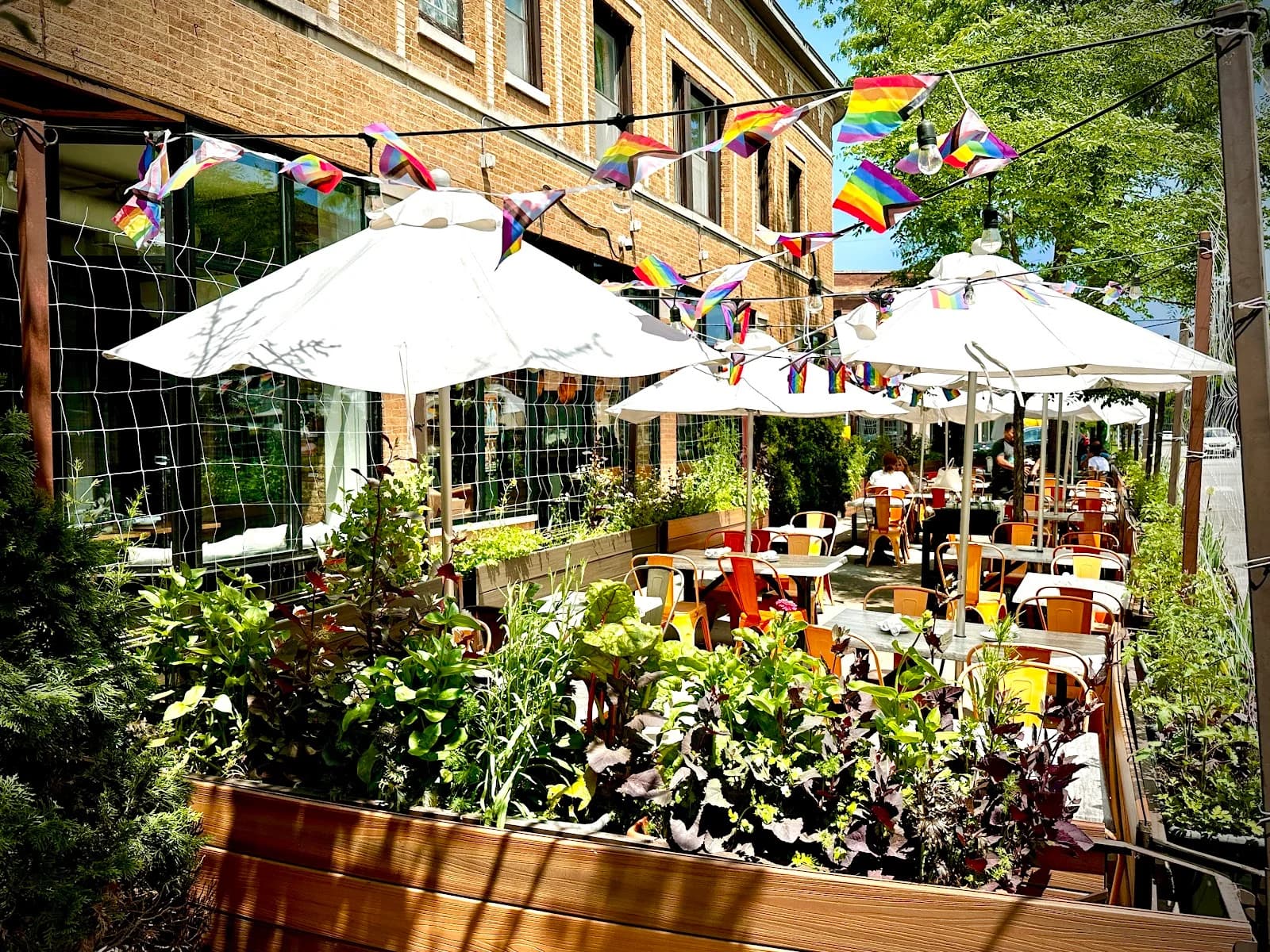 UncommonGround - Lakeview photo 4