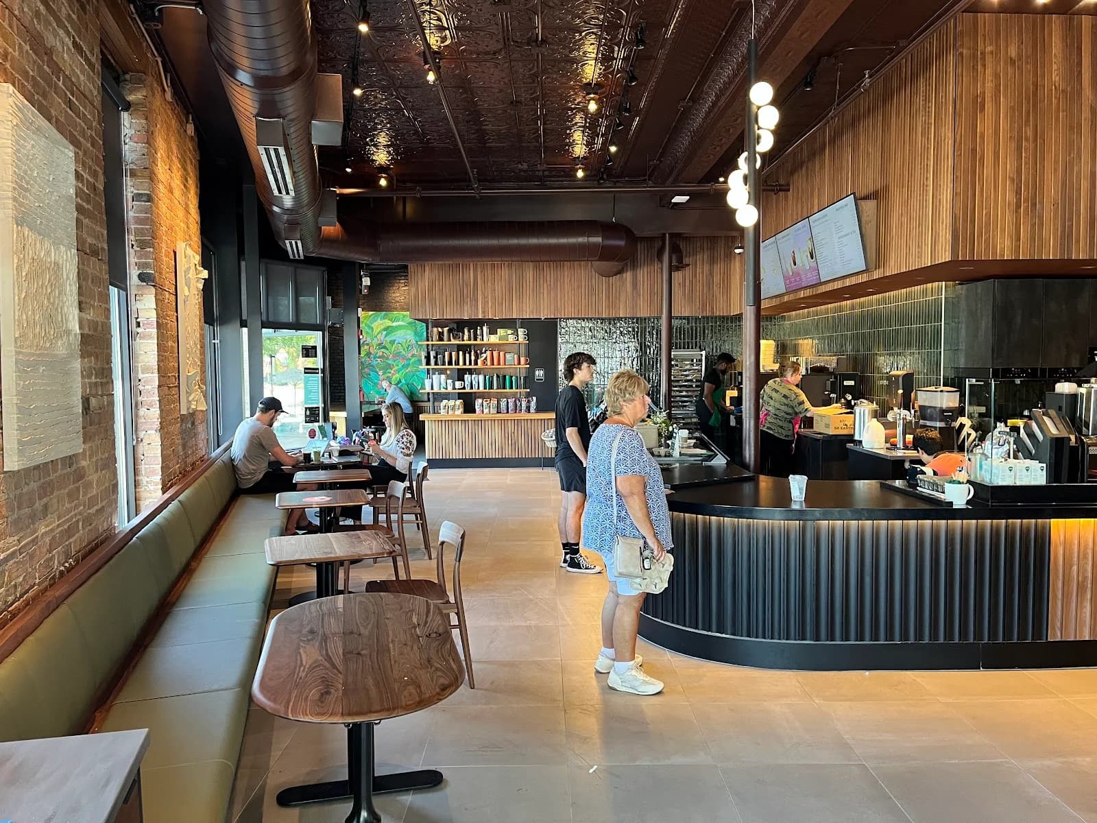 Starbucks Coffee Company photo 1