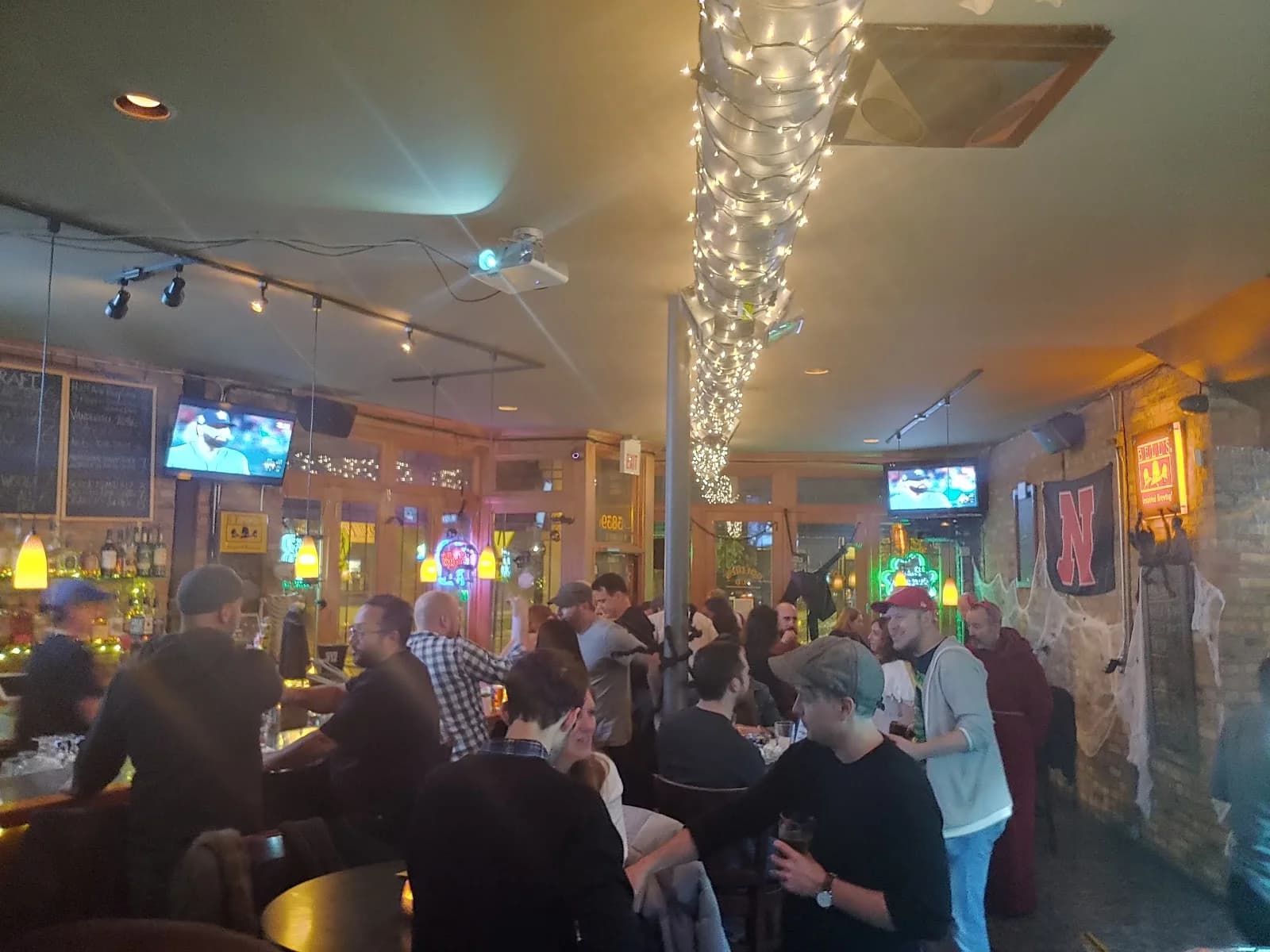 Goldie's Pub photo 4