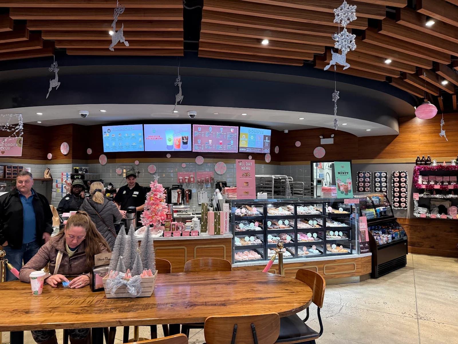 Stan’s Donuts & Coffee photo 1