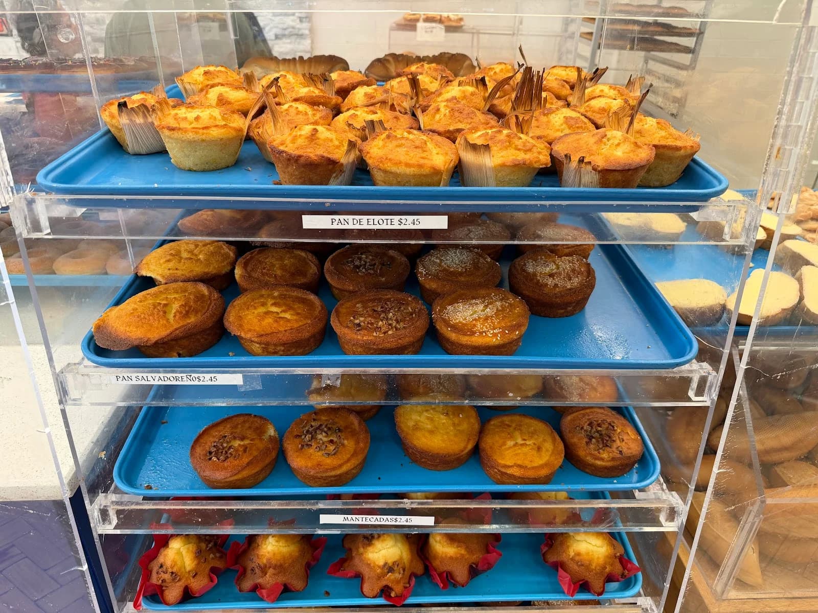 Le Paris Bakery photo 7
