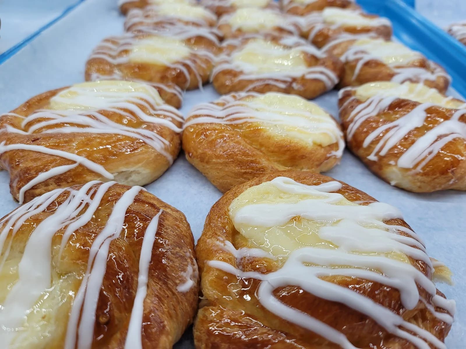 Le Paris Bakery photo 6