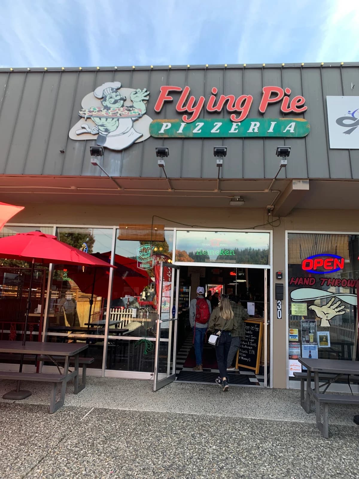 Flying Pie Pizzeria photo 5