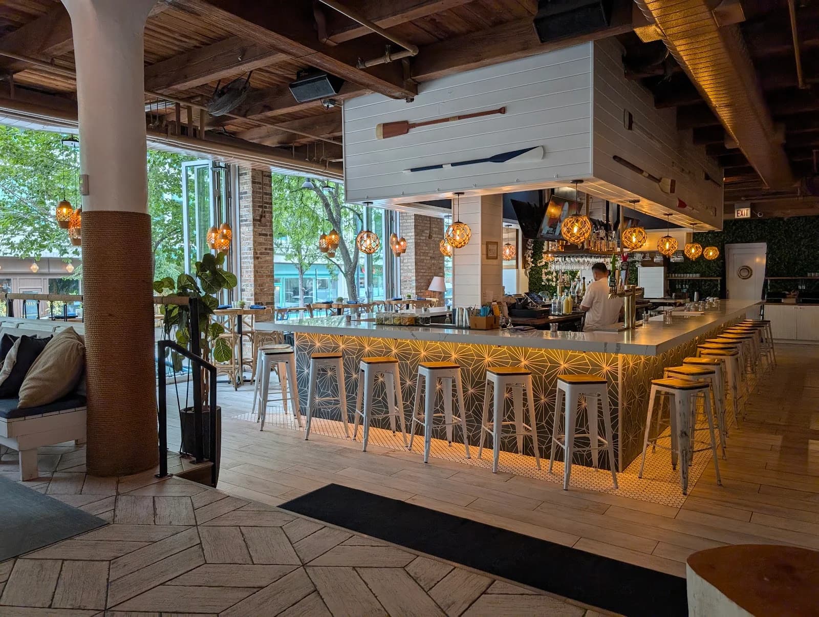 The Hampton Social - River North photo 1