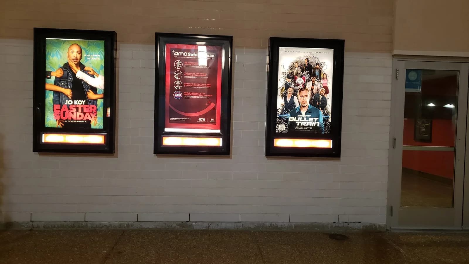 AMC Oakbrook Center 4 photo 8