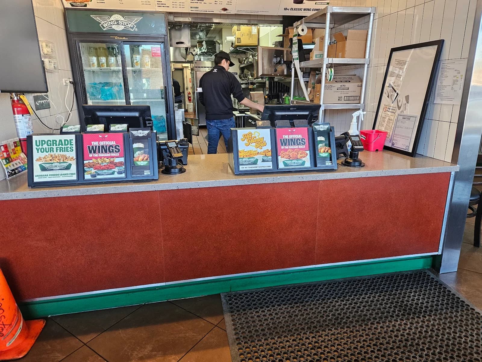 Wingstop photo 1