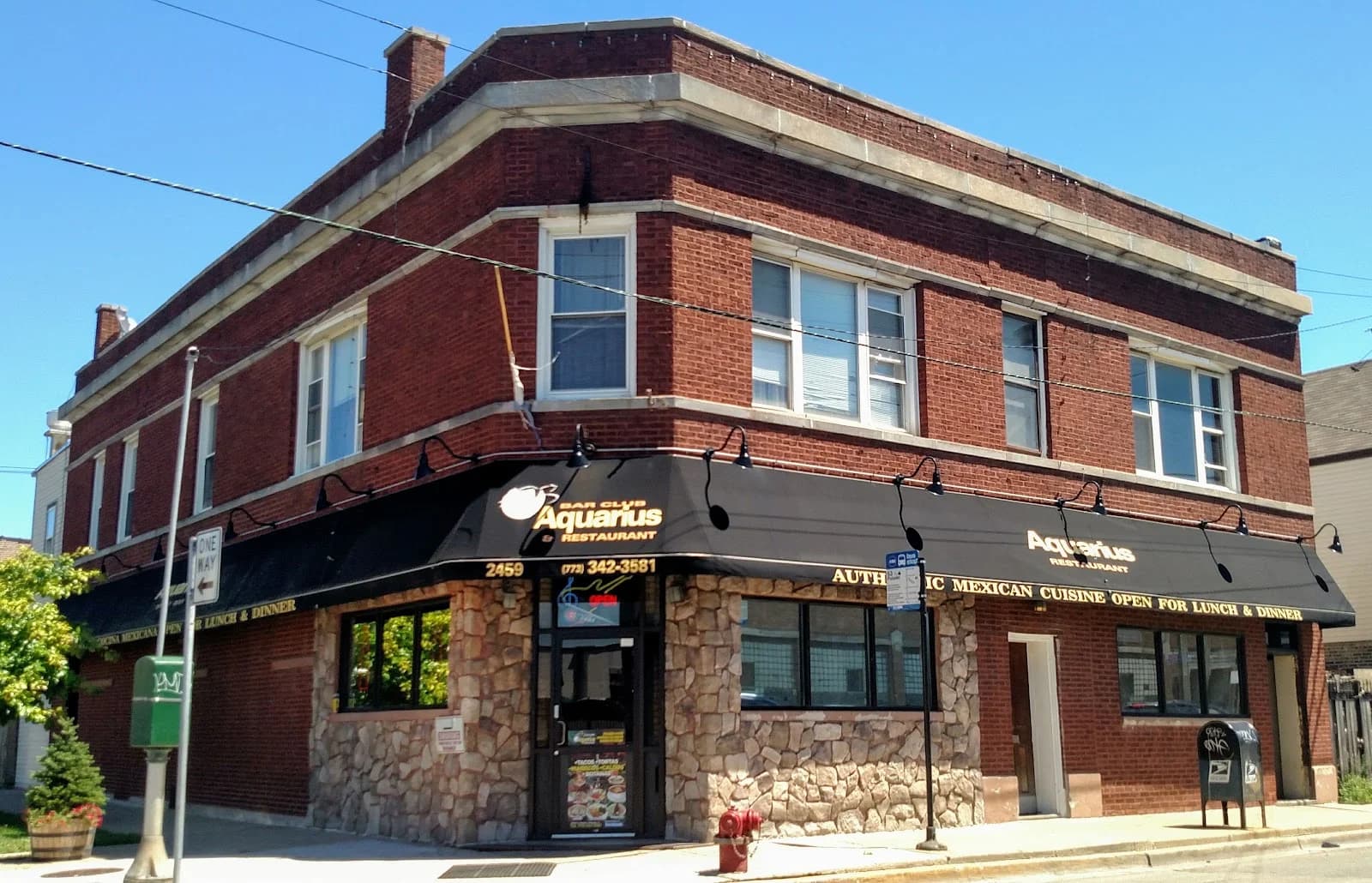 Aquarius Bar & Mexican Restaurant photo 1