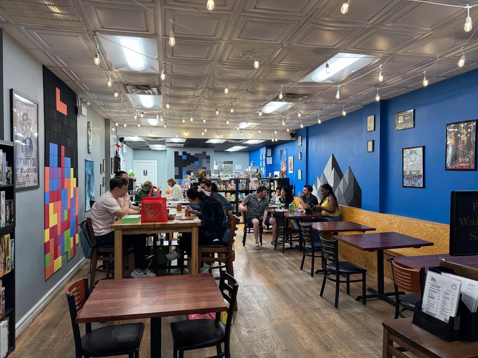 Bonus Round Game Cafe photo 2