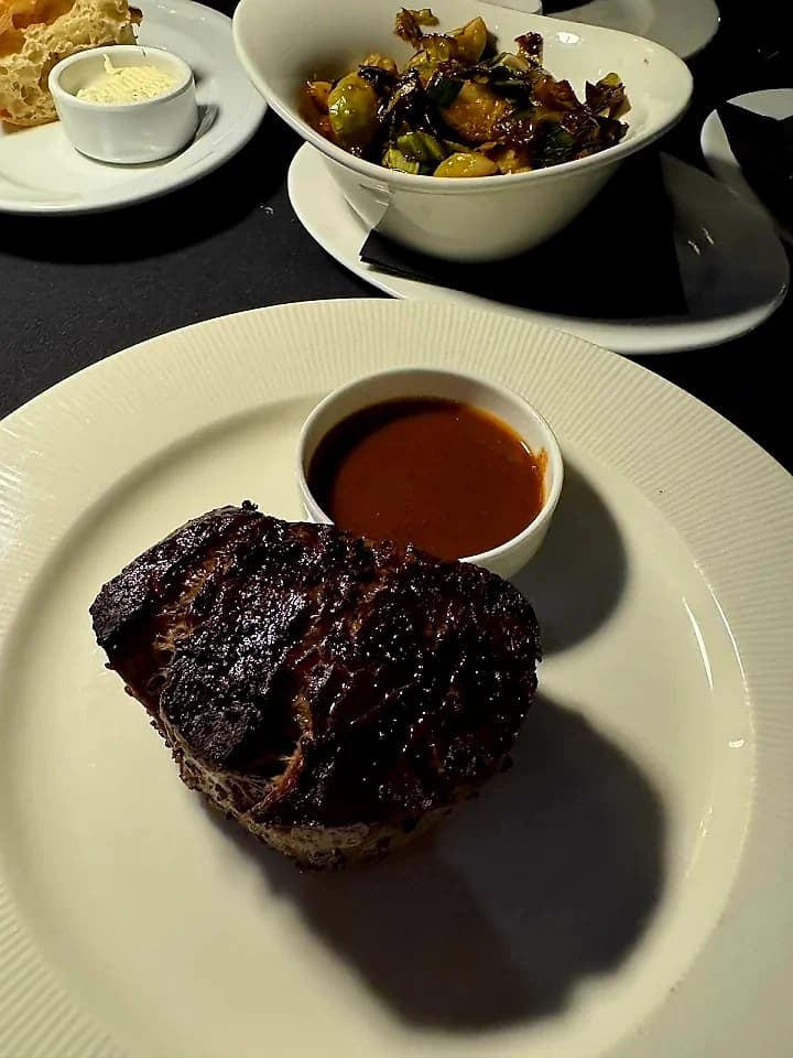 Hinsdale Prime Steak photo 6