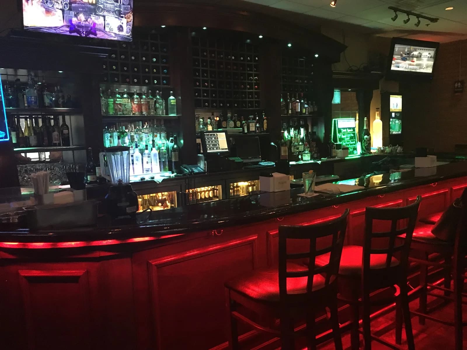 Salerno's Pizza & Pasta of Oak Park photo 1