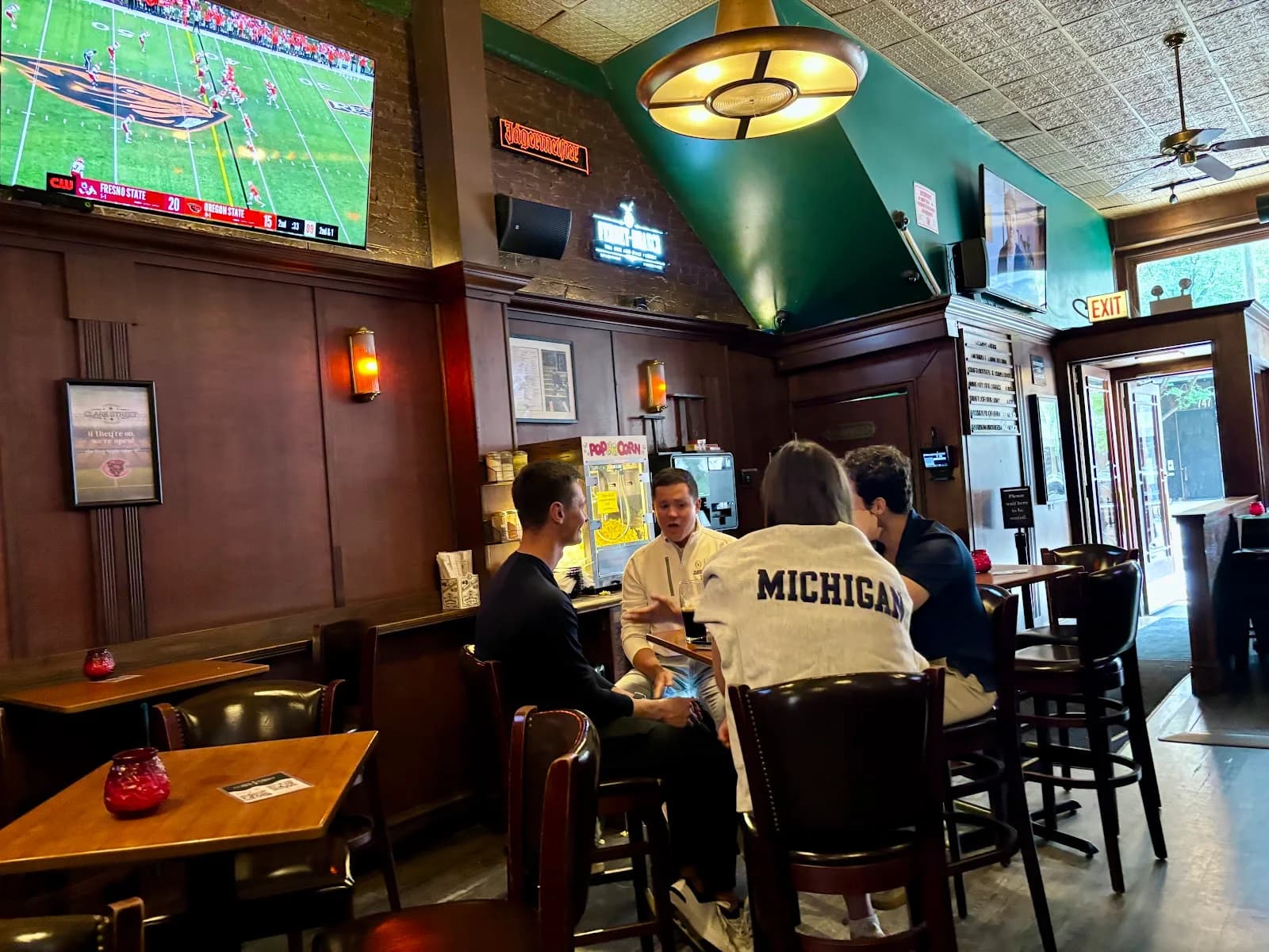 Clark Street Ale House photo 3