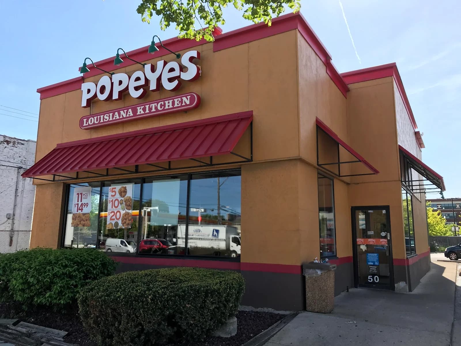 Popeyes Louisiana Kitchen photo 2