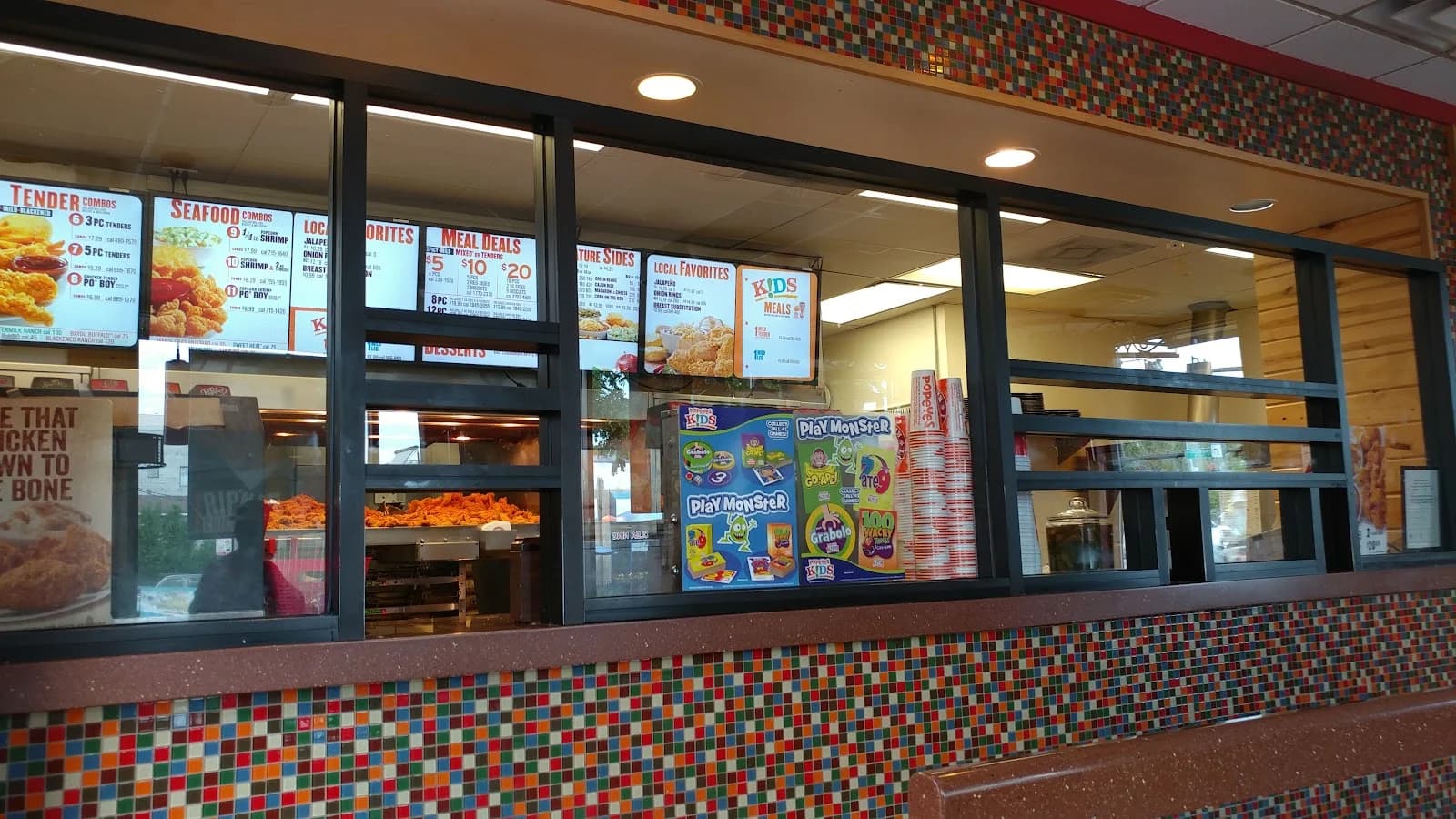 Popeyes Louisiana Kitchen photo 3