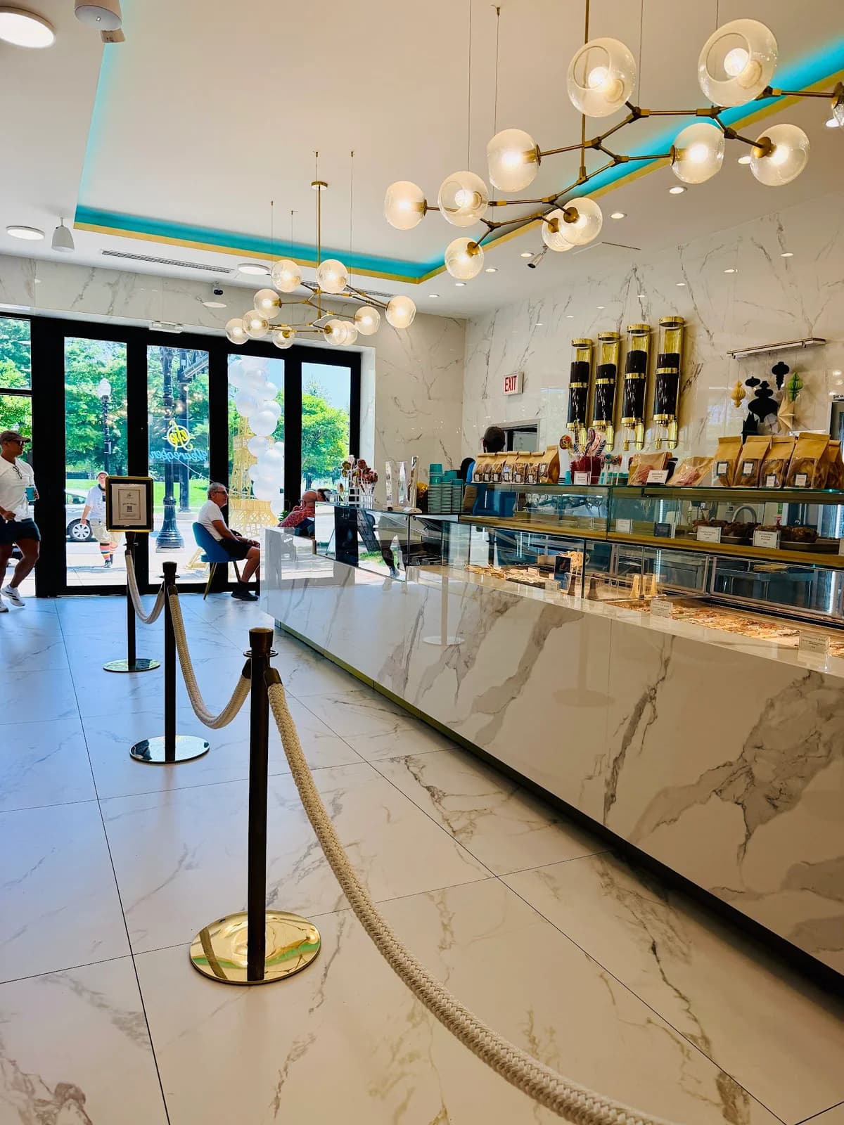 Le French Patisserie photo 2