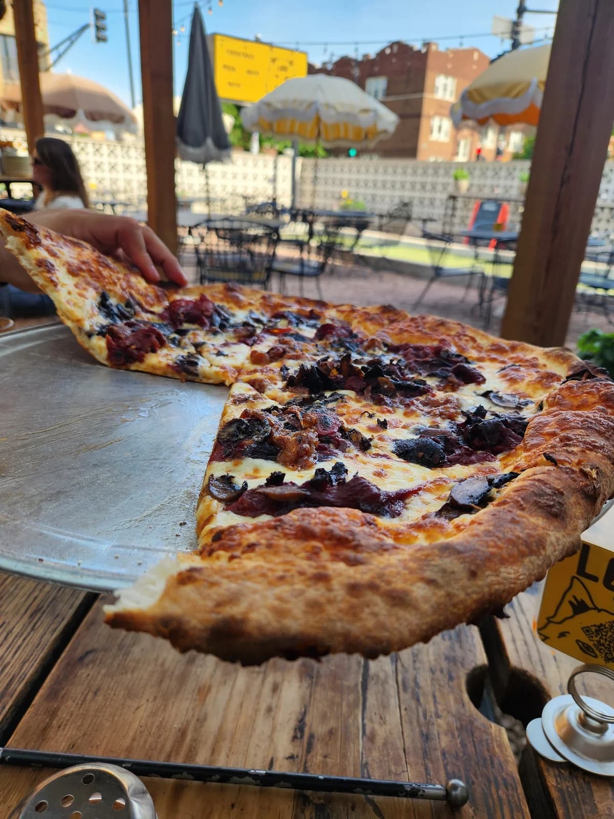 Pizza Lobo Logan Square photo 9