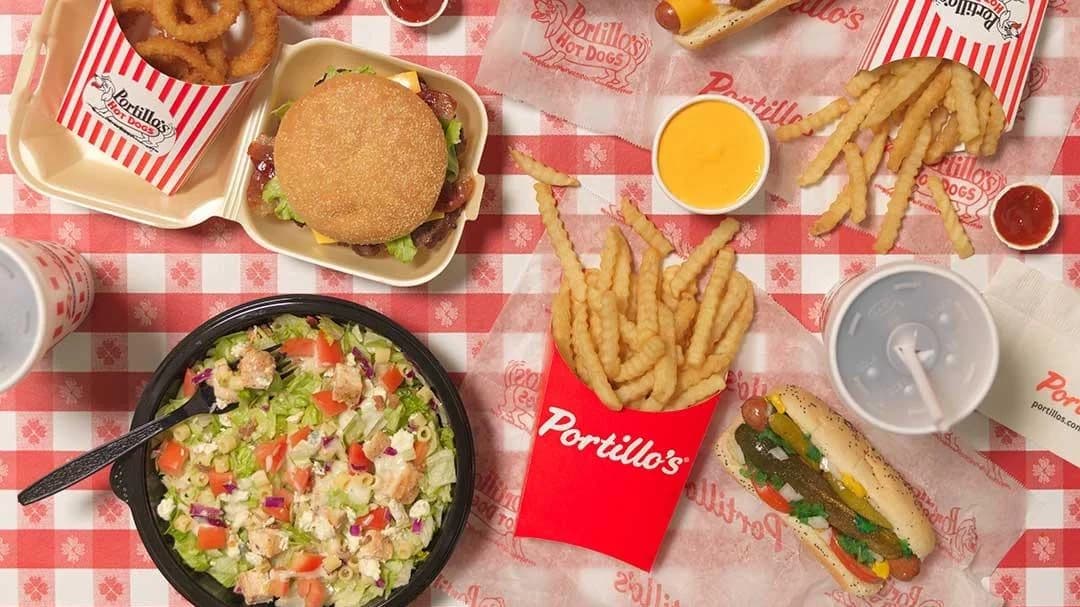 Portillo's & Barnelli's Chicago photo 6