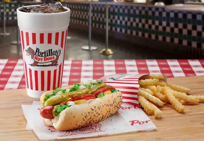 Portillo's & Barnelli's Chicago photo 8
