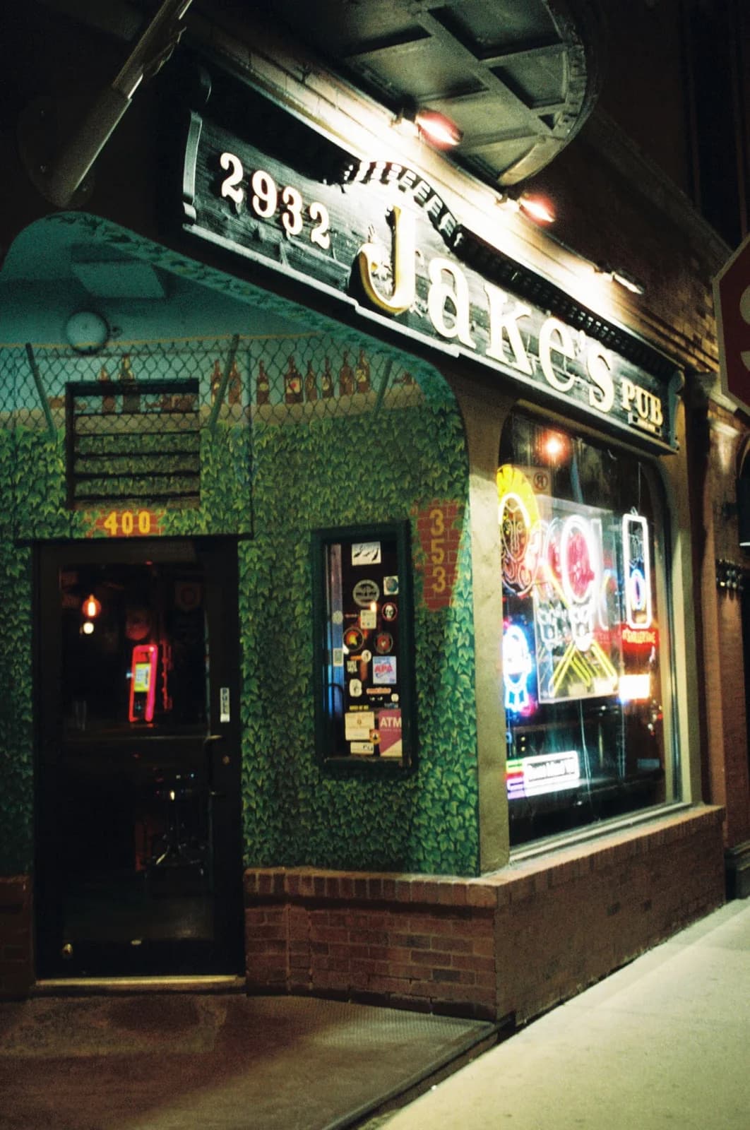 Jake's Pub photo 4