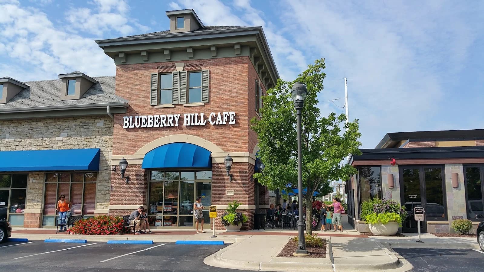 Blueberry Hill Breakfast Cafe photo 2