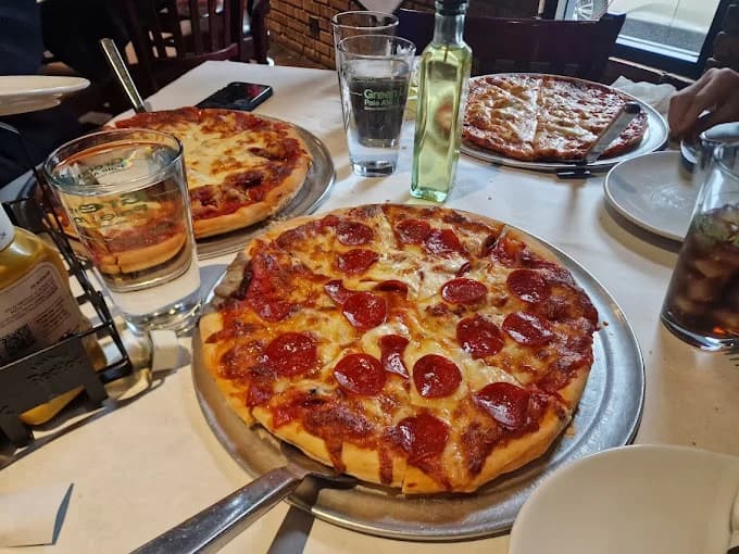 Salerno's Pizza of Chicago photo 4