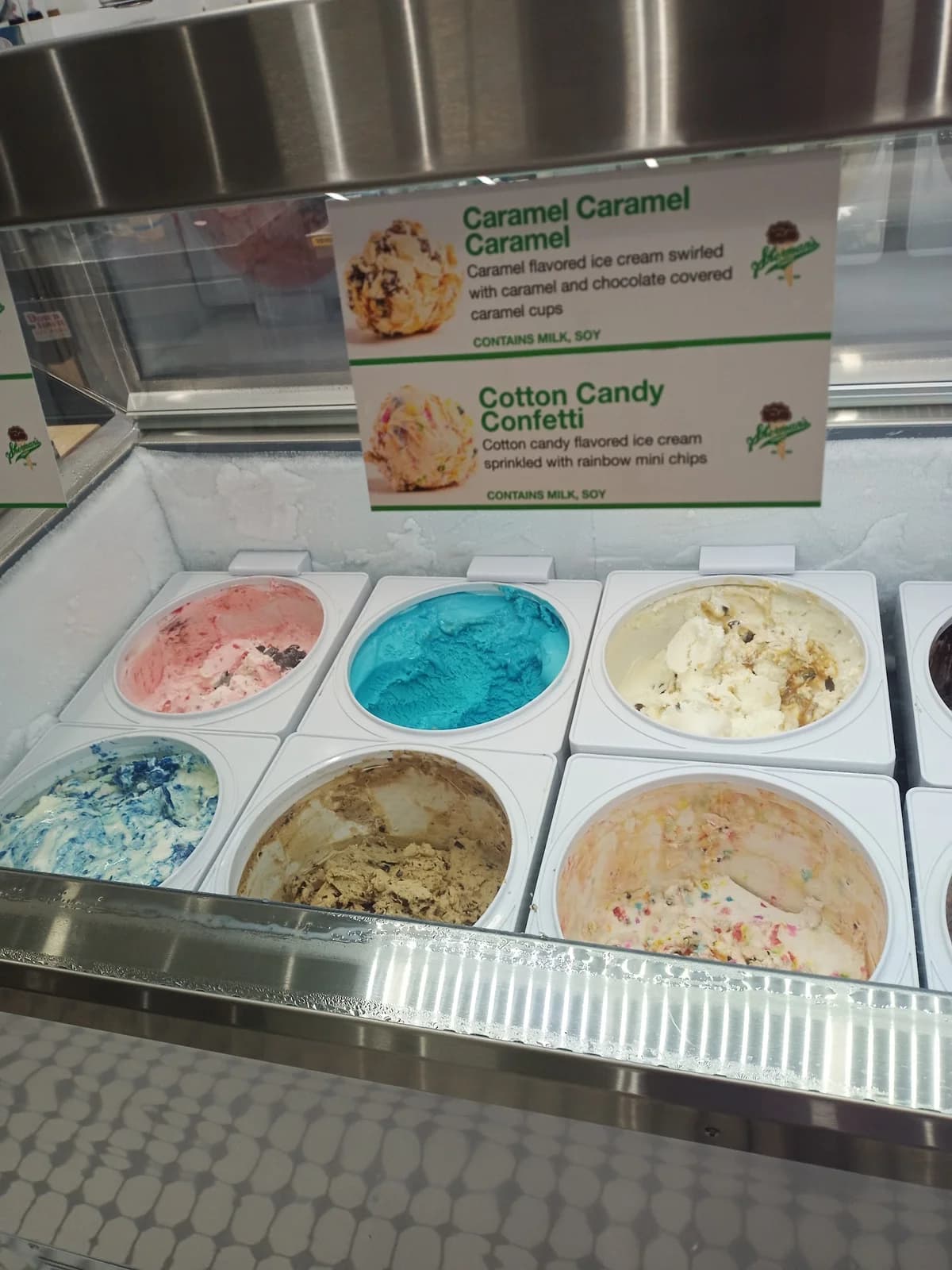Wells Street Popcorn & Ice Cream photo 7