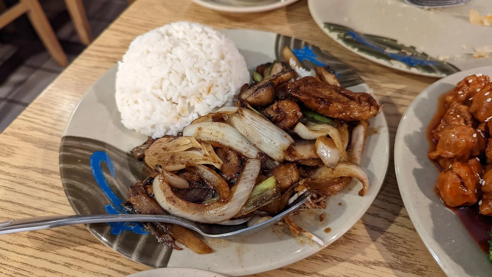 Yummy Yummy Asian Cuisine photo 3