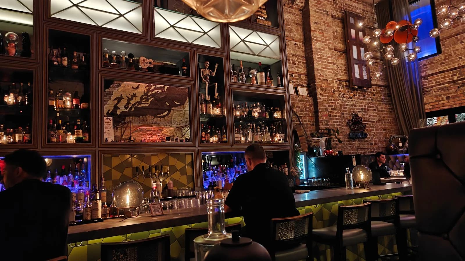 Arbella Cocktail Bar photo 2