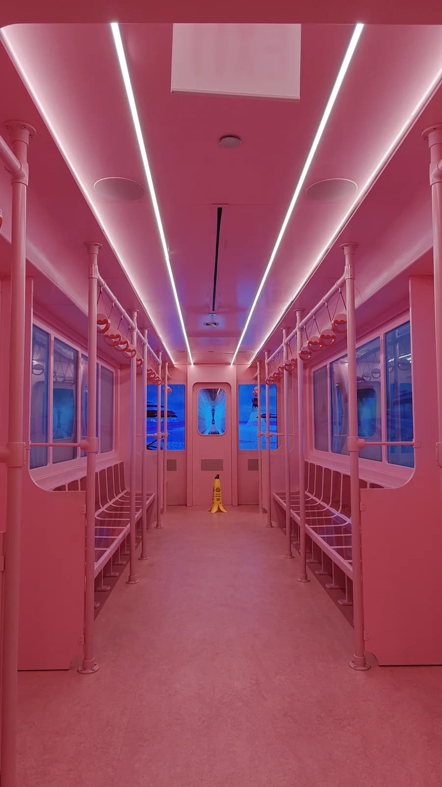 MUSEUM OF ICE CREAM photo 4