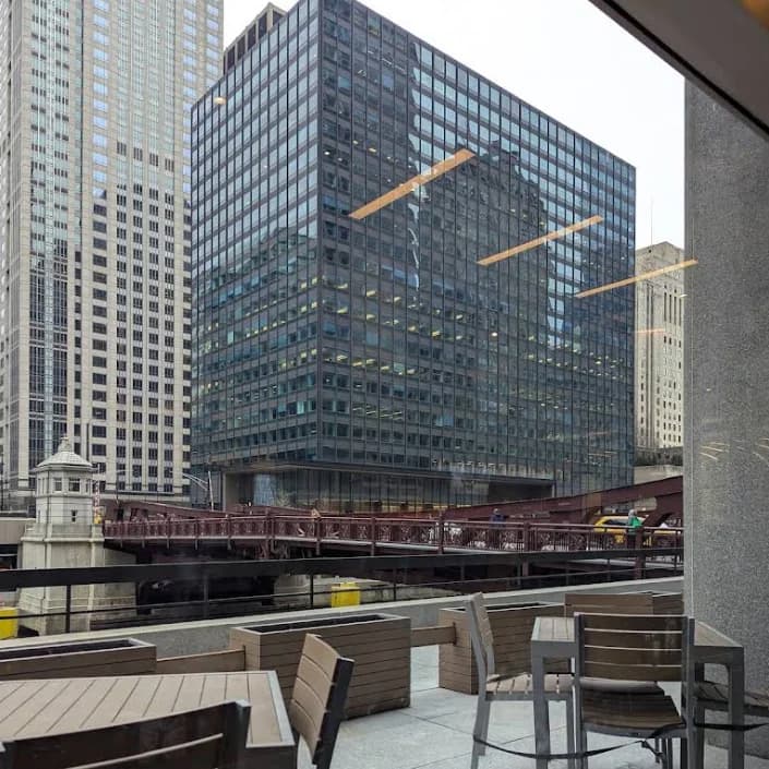 South Branch Tavern & Grille (The Loop - Chicago) photo 5