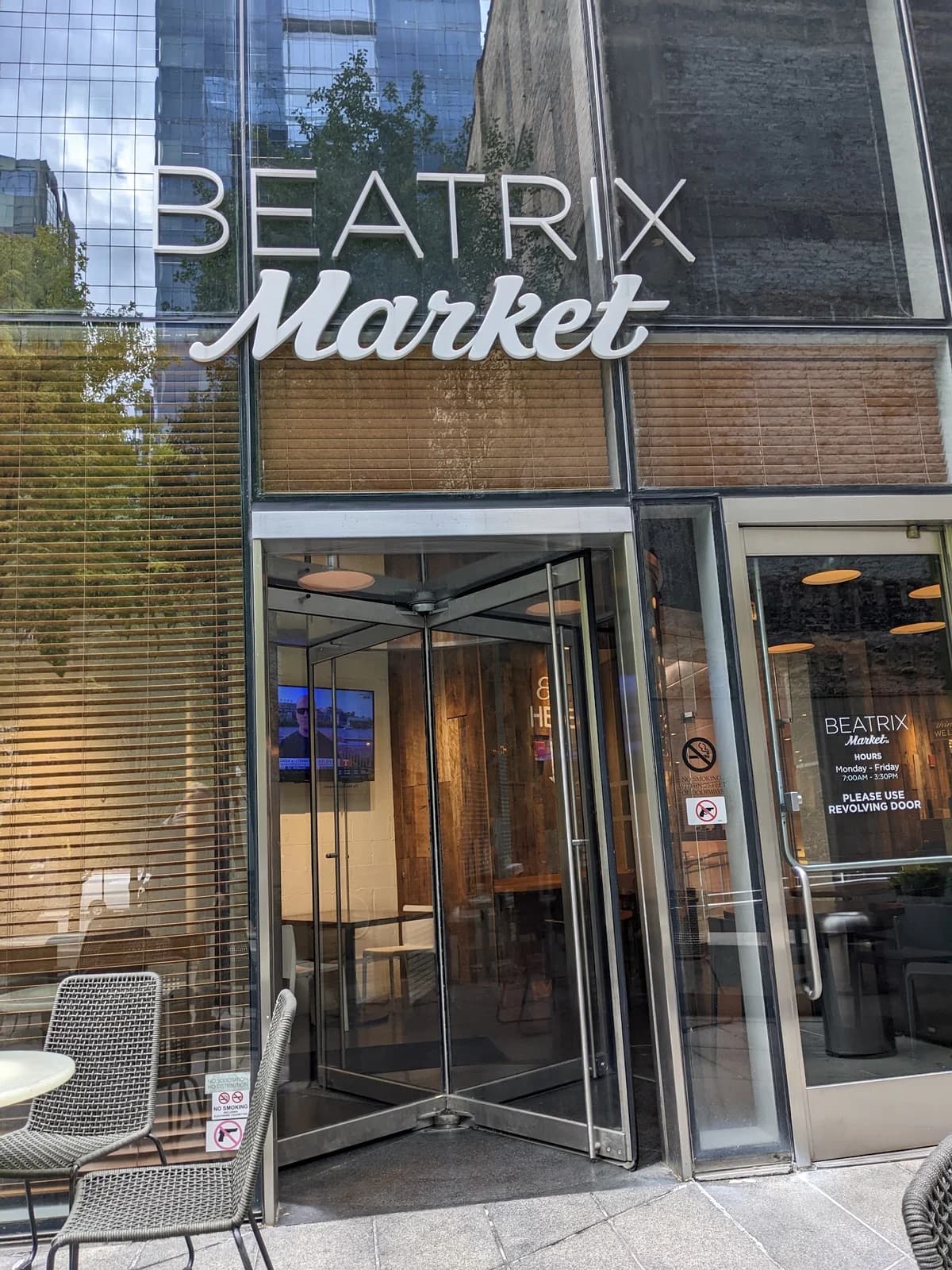 Beatrix Market photo 2