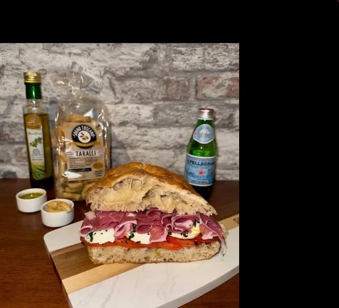 Lizzano Focacceria & Spritzeria photo 8