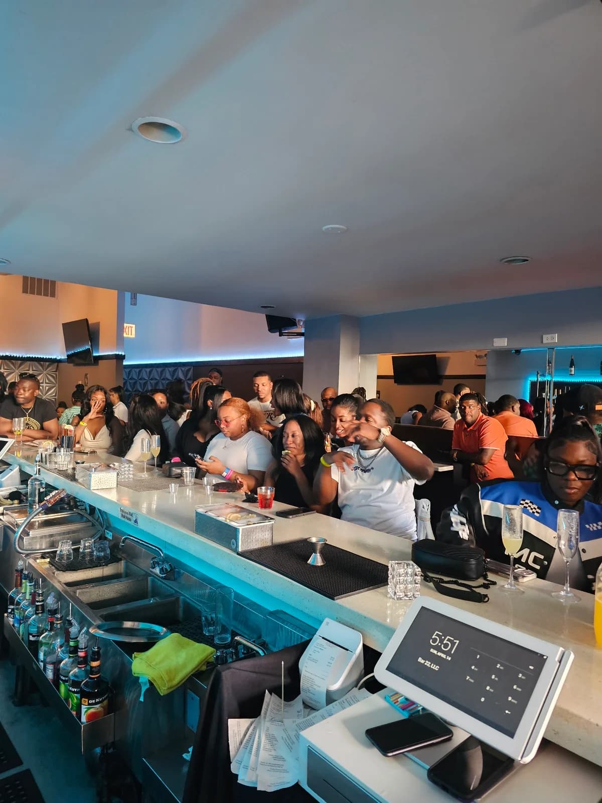 BAR22 photo 4