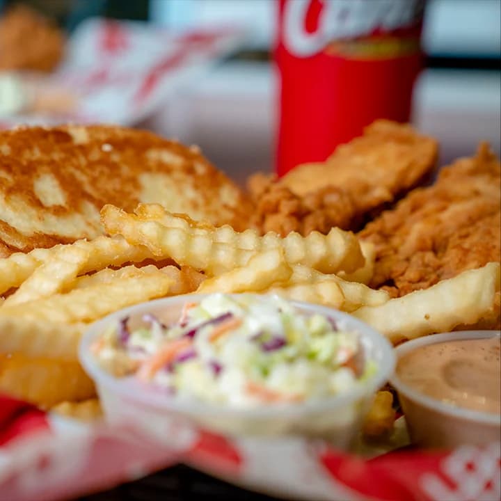 Raising Cane's Chicken Fingers photo 8