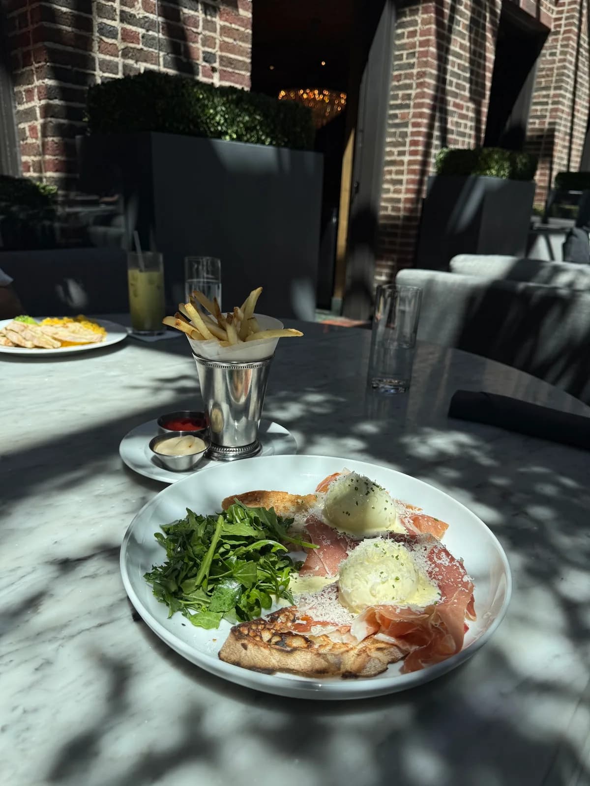 3 Arts Club Cafe at RH Chicago photo 9