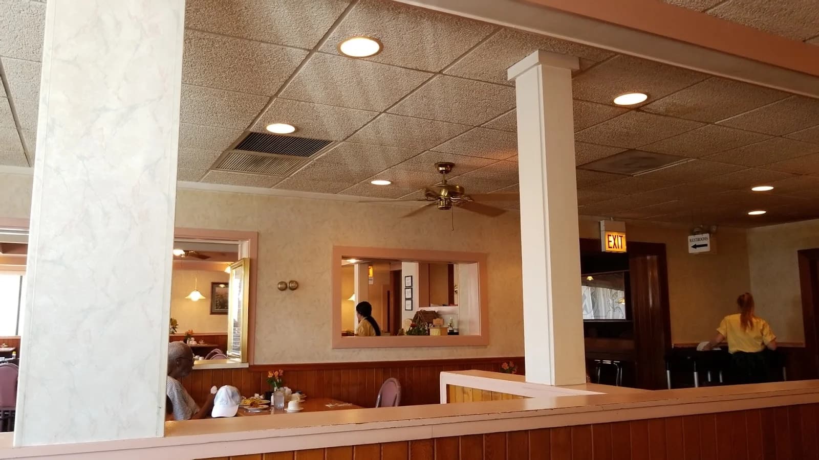 Golden Griddle Pancake House photo 2
