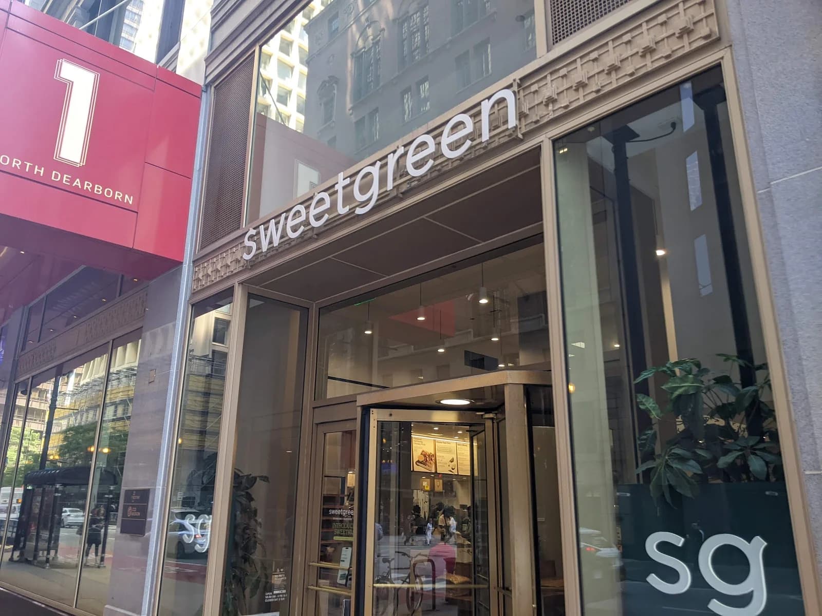 sweetgreen - Healthy Salads, Bowls and Plates photo 2