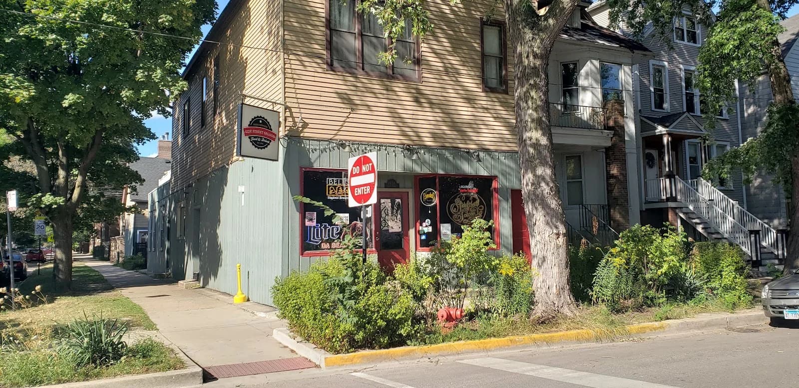 Side Street Saloon photo 4