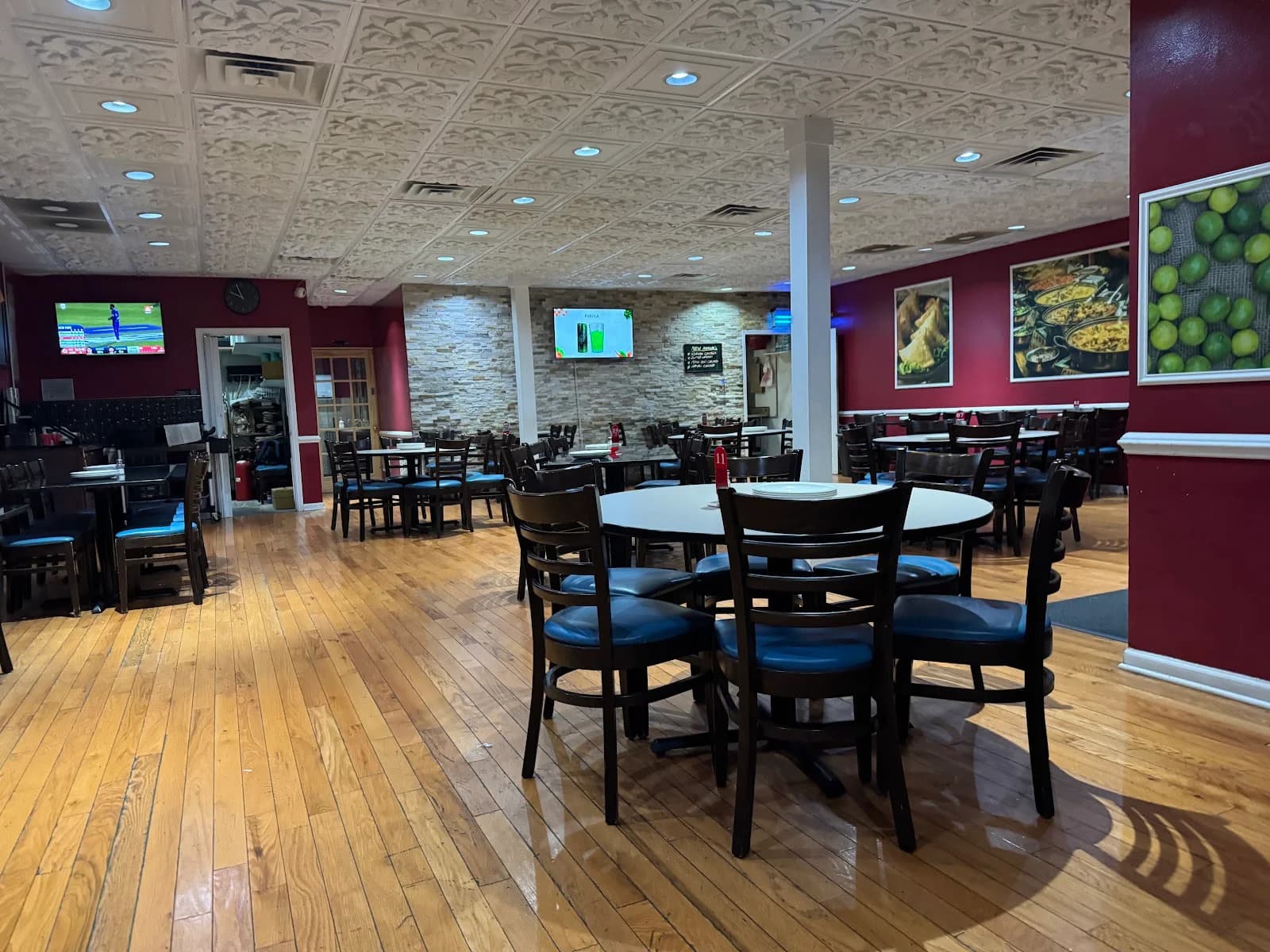 Delhi Darbar Chicago Restaurant photo 5