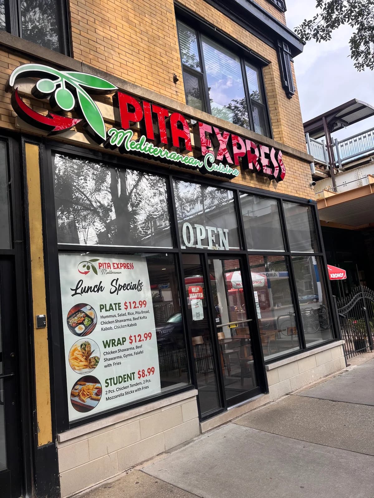 Pita Express Restaurant photo 1