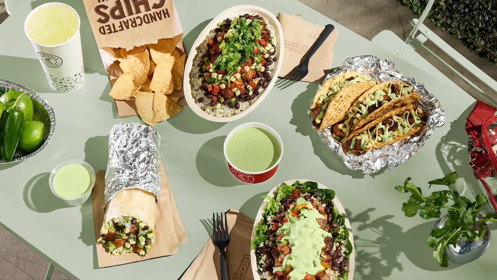 Chipotle Mexican Grill photo 3