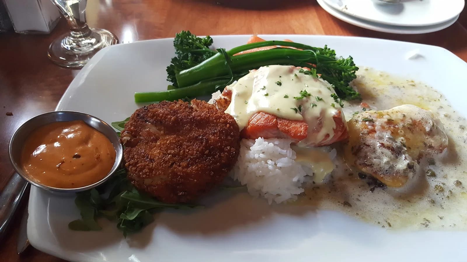 Fins Bistro photo 3