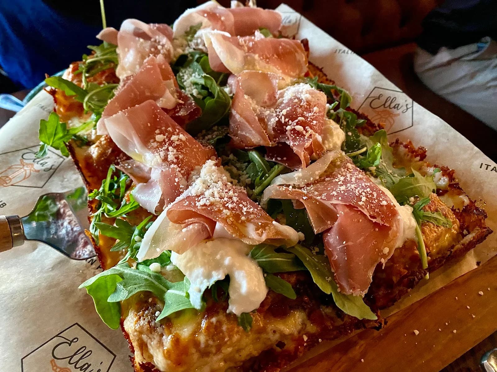 Ella's Italian Pub photo 5