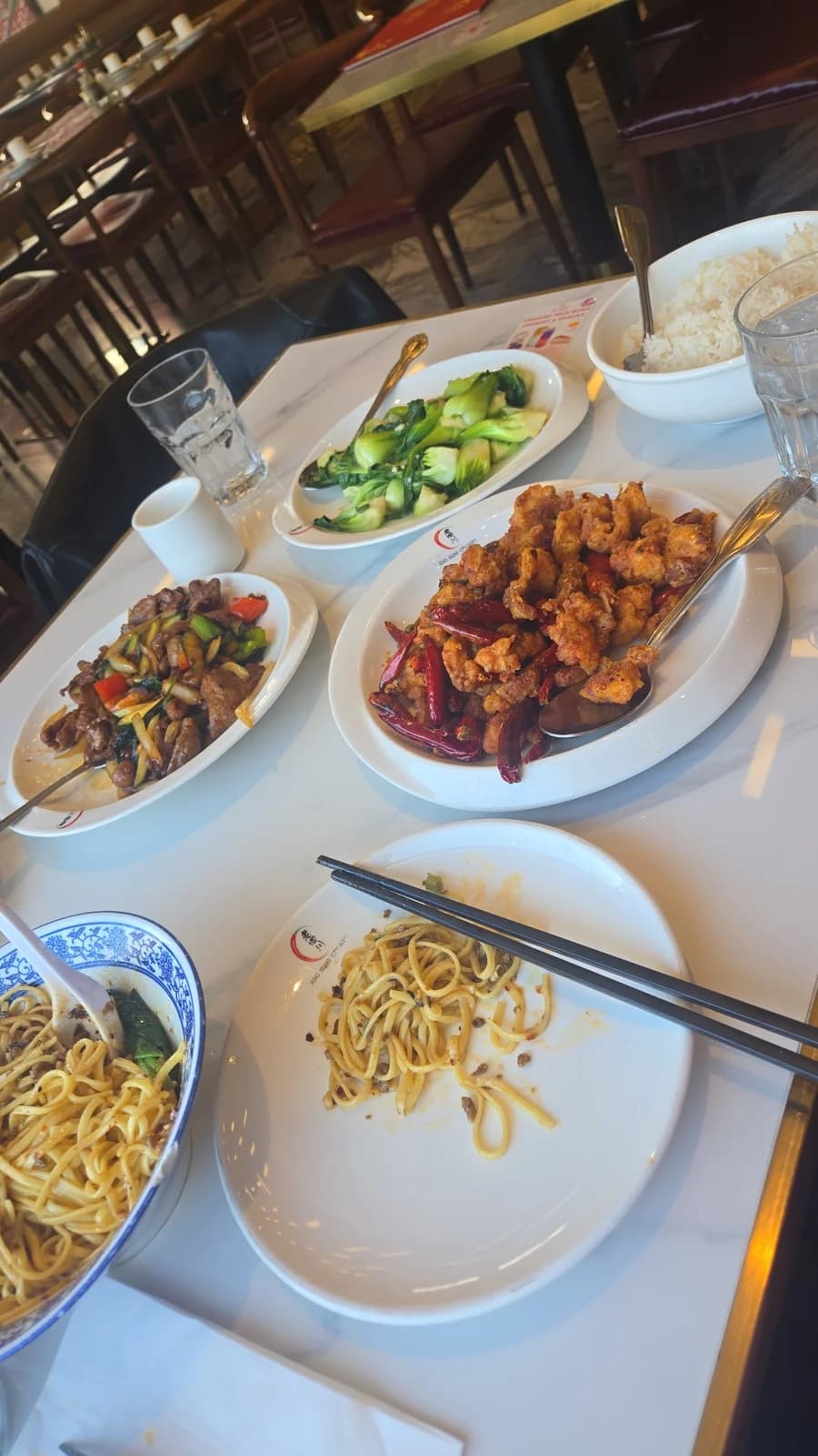 Lao Sze Chuan photo 7