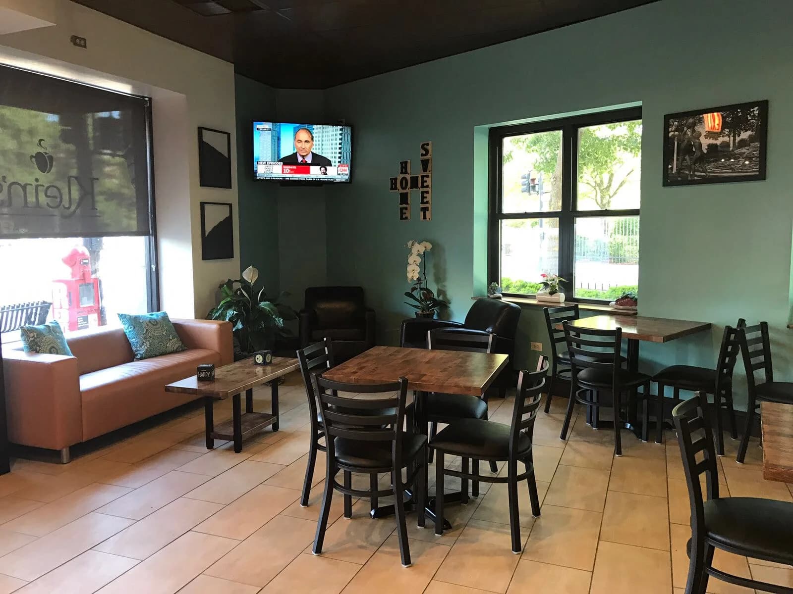 Klein's Bakery & Cafe (Buena Park) photo 2