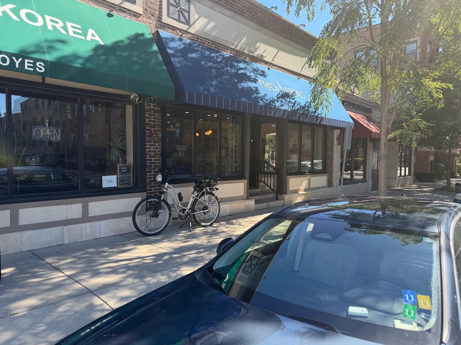 Fred's Bread Bakery & Café photo 5