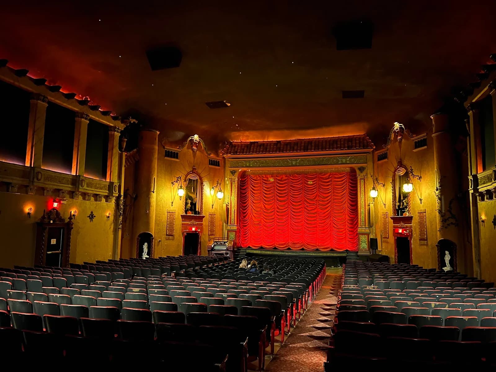 Music Box Theatre photo 1