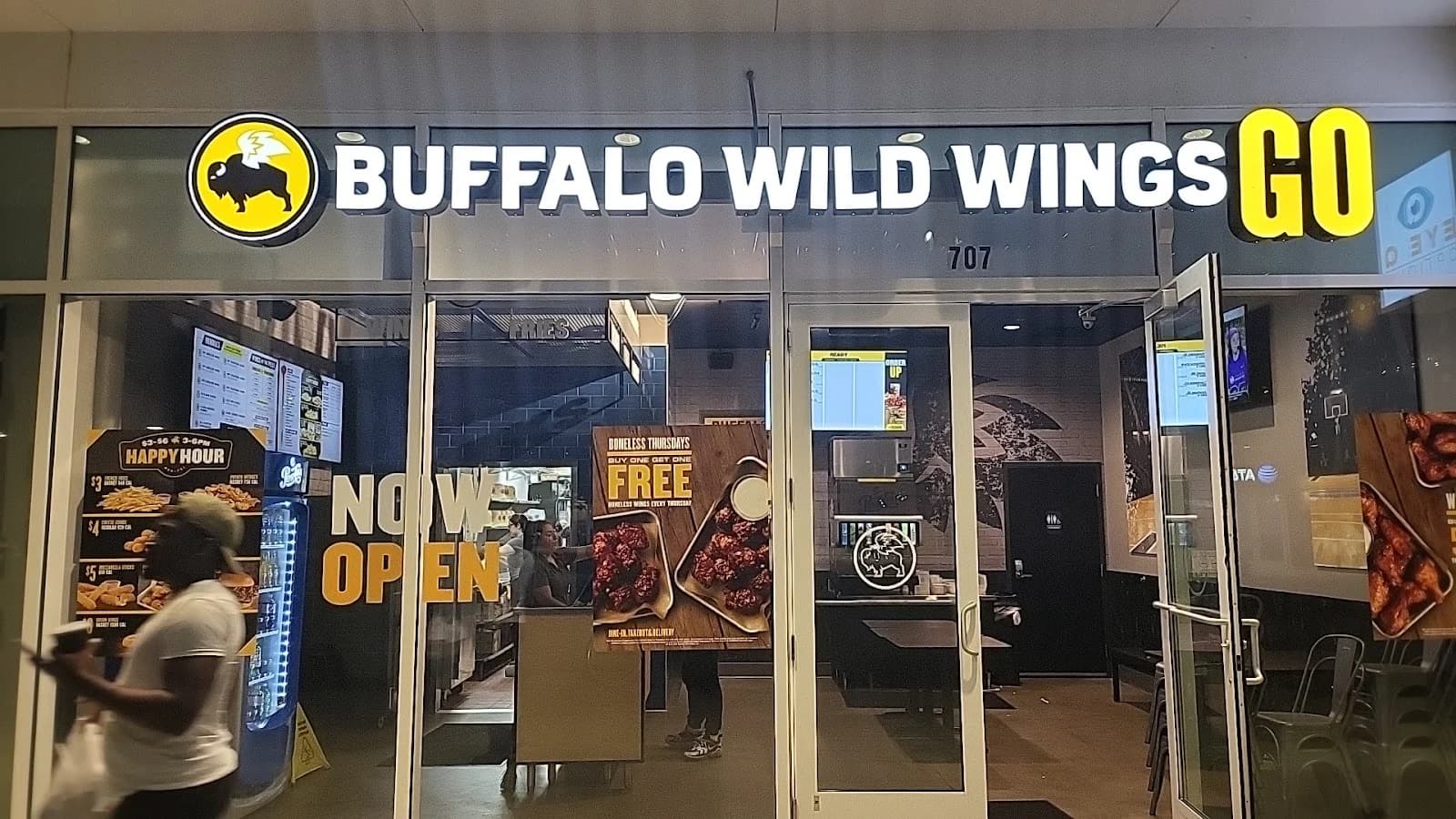 Buffalo Wild Wings ‘GO’ photo 1