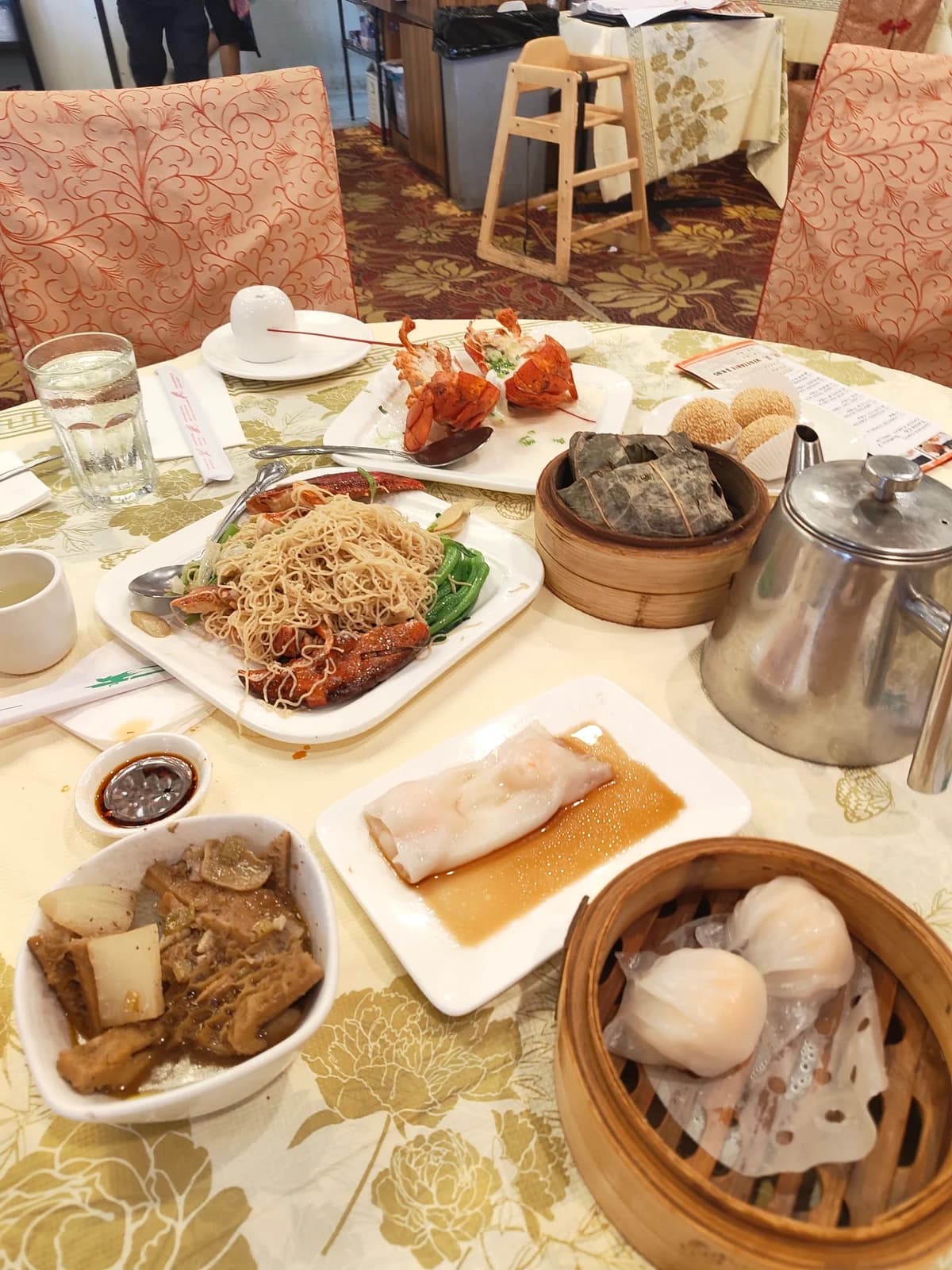 Phoenix Restaurant photo 4