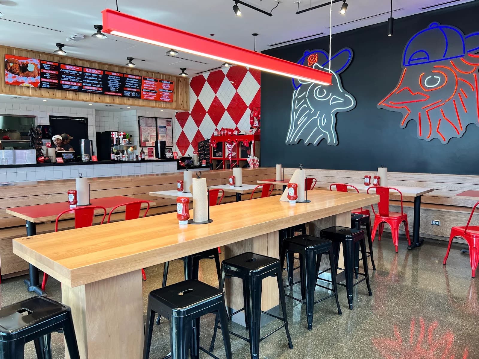 Hattie B's Hot Chicken - Wrigleyville photo 1