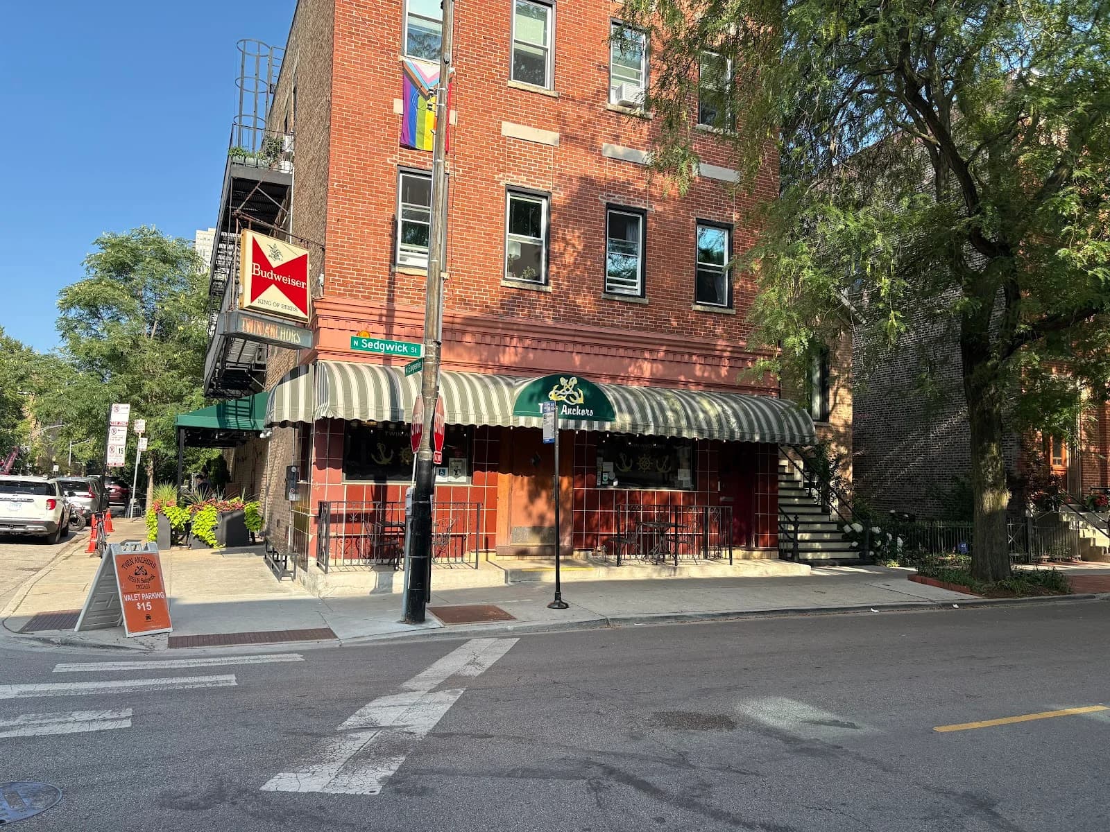 Twin Anchors Restaurant & Tavern photo 3